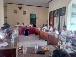 Camat Kaliwedi Pimpin Rapat Koordinasi Tingkat Kecamatan Bahas Isu Strategis