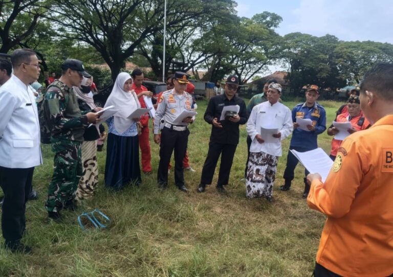 Babinsa Kalijaga Ikuti Latihan Penanggulangan Bencana Alam di Kota Cirebon