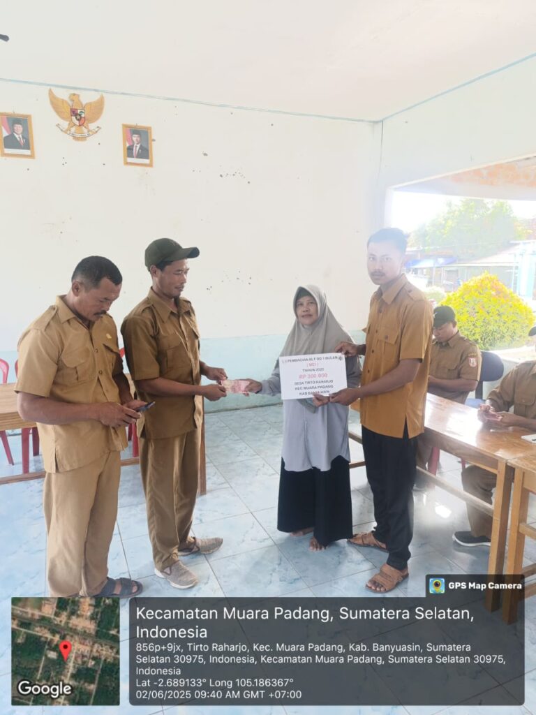 Jelang Idul Adha, Pemdes Tirto Raharjo Salurkan BLT-DD Untuk 25 KPM