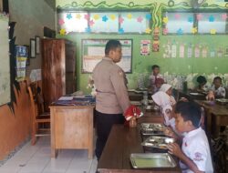 Babinsa dan Bhabinkamtibmas Kelurahan Kesambi Bersinergi Monitoring Program Makan Bergizi.