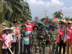 Semarak kemerdekaan, beragam kreativitas di tampilkan dalam karnaval di Kecamatan Air Saleh