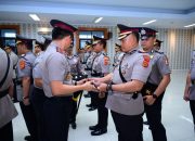 Kepolisian Daerah Jambi melaksanakan upacara serah terima jabatan