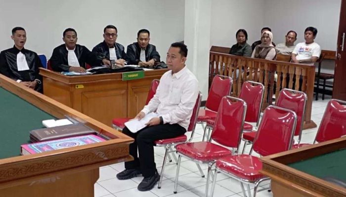 Aliran Suap Rp11,4 Miliar ke Bupati Bekasi Ade Kuswara Terbongkar di Sidang Tipikor Bandung