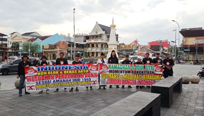 Berbagi Takjil di Tugu Jogja, PNIB Serukan Kemanusiaan dan Persatuan di Atas Politik