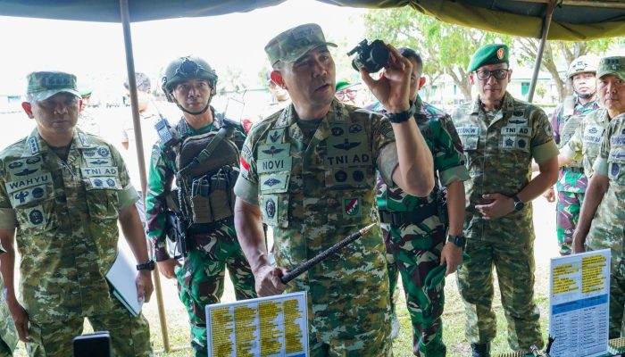 Pangdam XII/Tpr Cek Kesiapan Operasi Yonif 645/Gardatama Yuda di Sambas