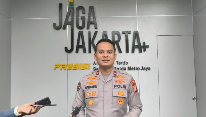 Kasubdit penmas Bidhumas Polda Metro Jaya Kompol Andaru Rahutomo: Dua WN Liberia Ditangkap Terkait Penipuan Modus Black Dollar di Jakarta Barat