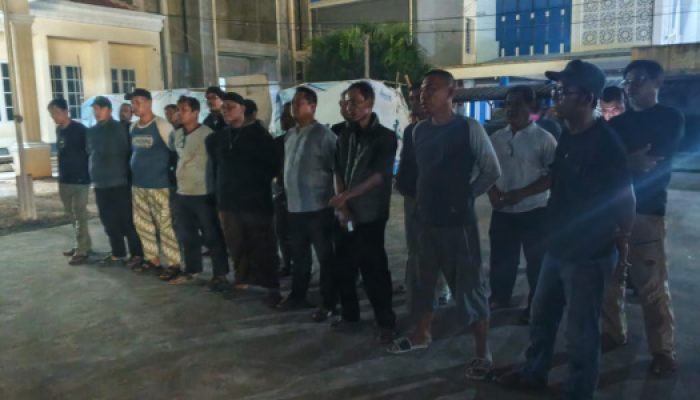 Patroli Cipta Kondisi, FORKOM RT/RW Desa Waluya Perkuat Sinergi Jaga Kamtibmas