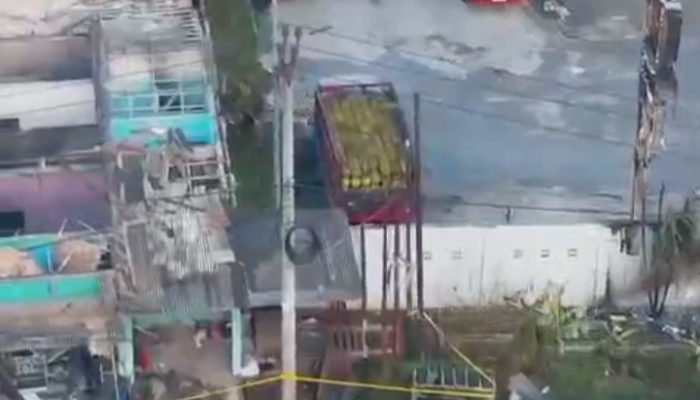 Sebanyak 12 orang mengalami luka bakar akibat ledakan di Stasiun Pengisian Bulk Elpiji (SPBE) di wilayah Cimuning, Mustika Jaya, Kota Bekasi