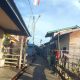 Pelayanan Macet, Bendera Koyak Dibiarkan: Kades Madang Permai Disorot