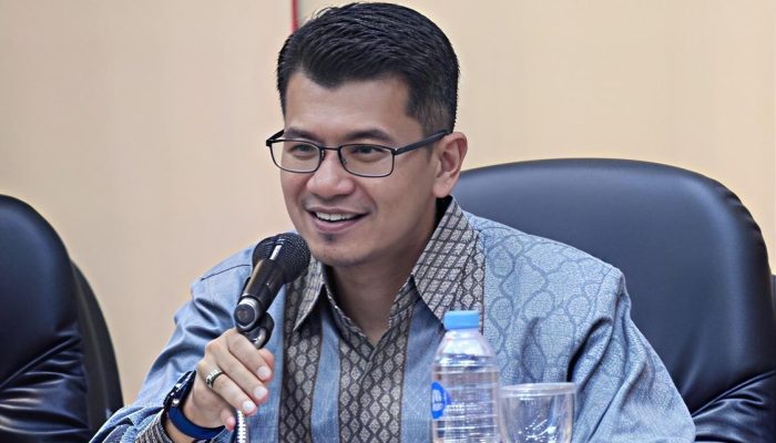 Ivoni Munir, S. Farm., Apt: Ketua DPRD Kabupaten Solok Ucapkan Selamat kepada Medison yang Dilantik Jadi Sekda Dharmasraya