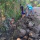 Babinsa dan Warga Candirejo Gotong Royong Bangun Talud Jalan